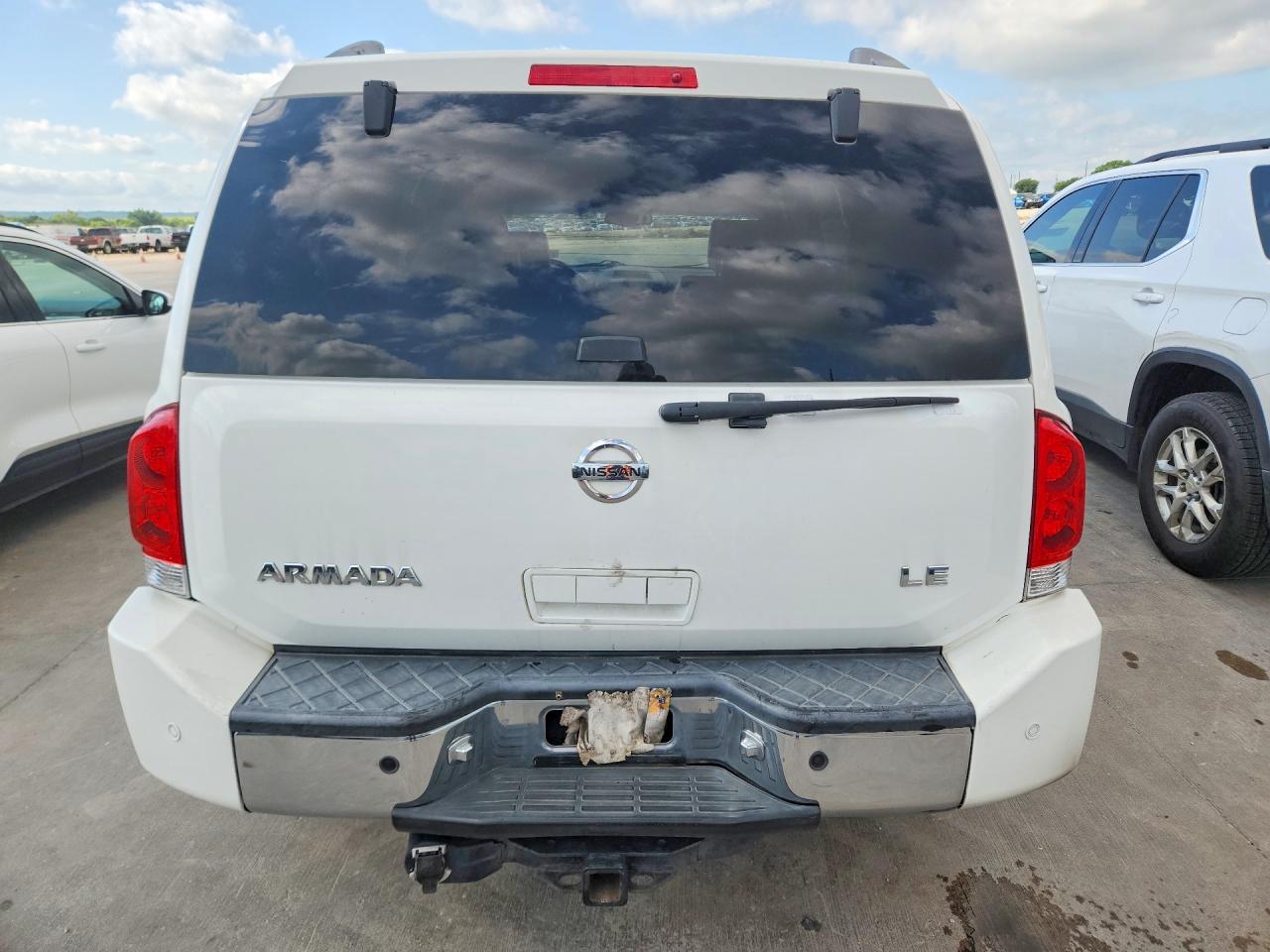 Nissan Armada Se