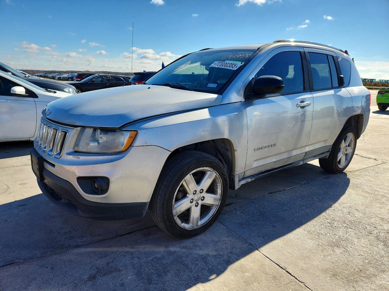 Salvage Jeep Compass Image