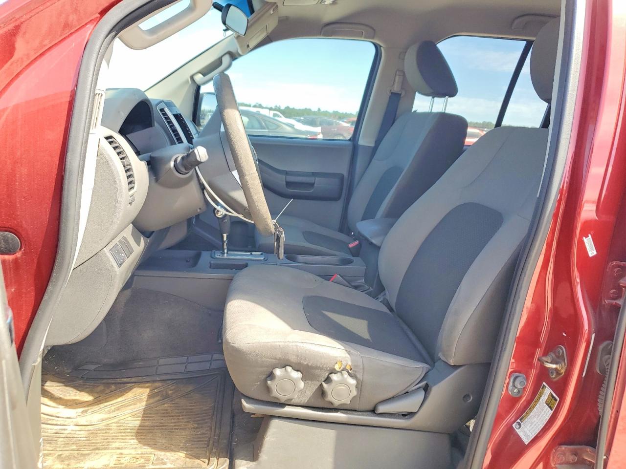 Nissan Xterra S