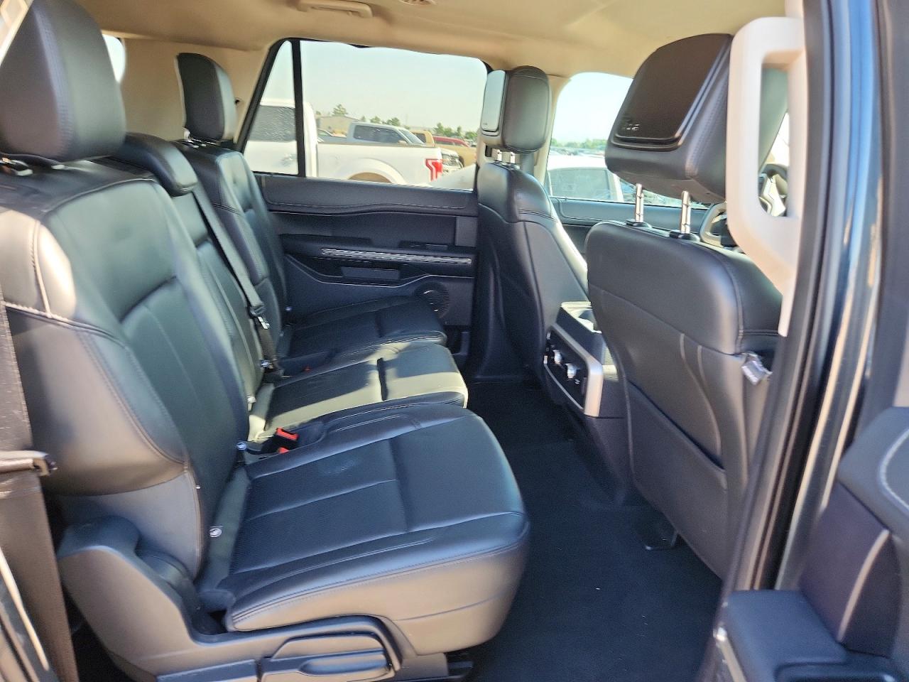 Ford Expedition Max Xlt