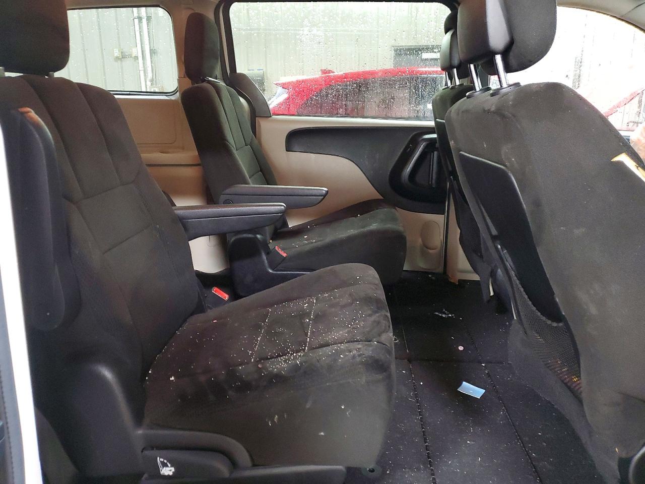 Dodge Caravan Sxt