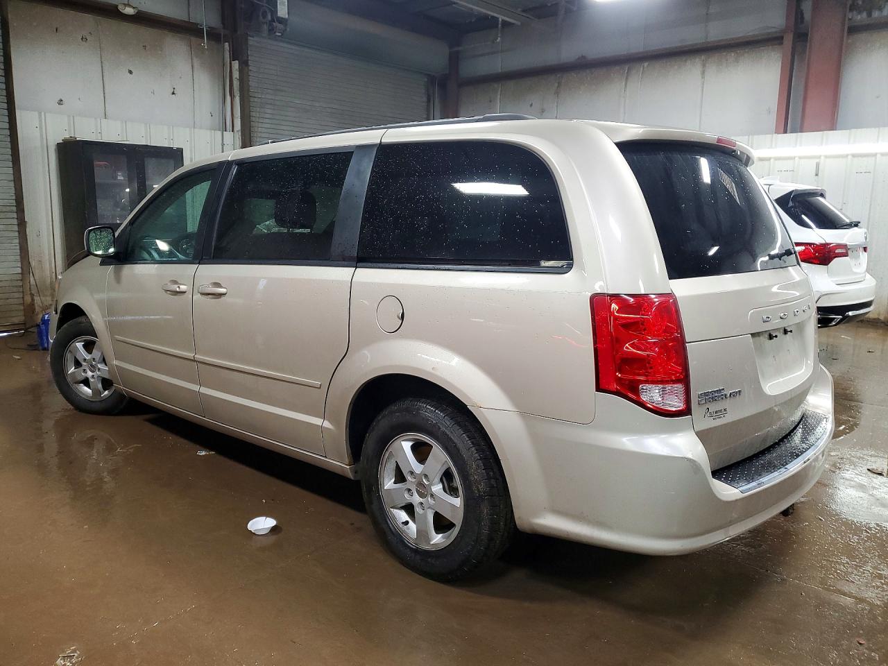 Dodge Caravan Sxt