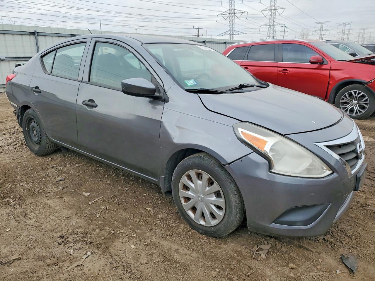 Nissan Versa 1.6 S Plus