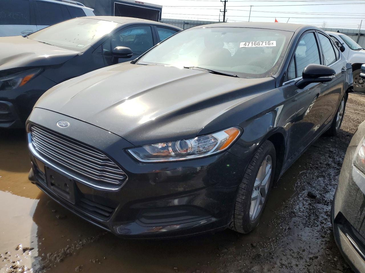 Salvage Ford Fusion Image