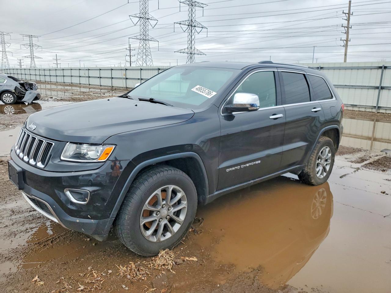 Salvage Jeep Cherokee Image