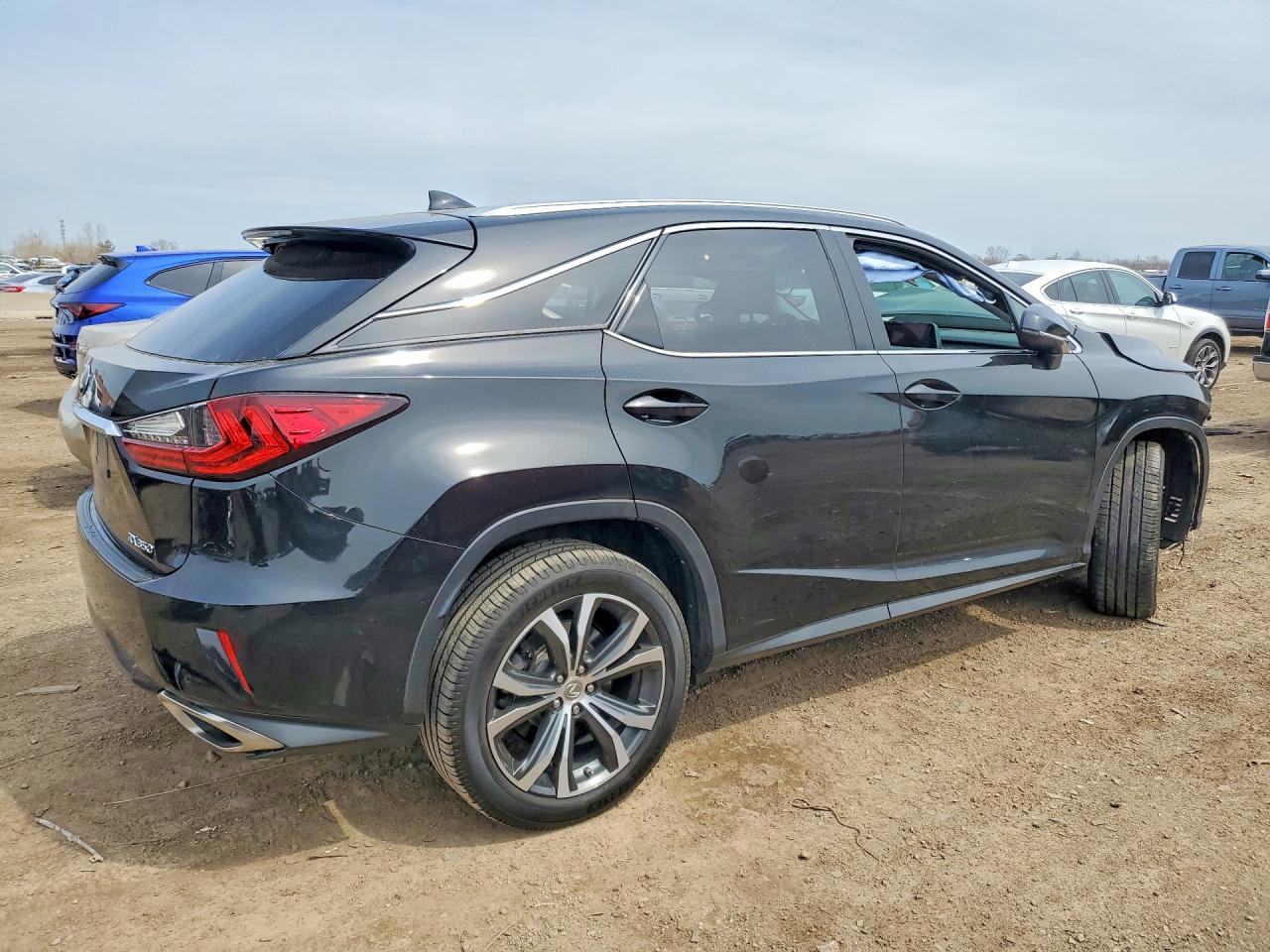 Lexus RX Base