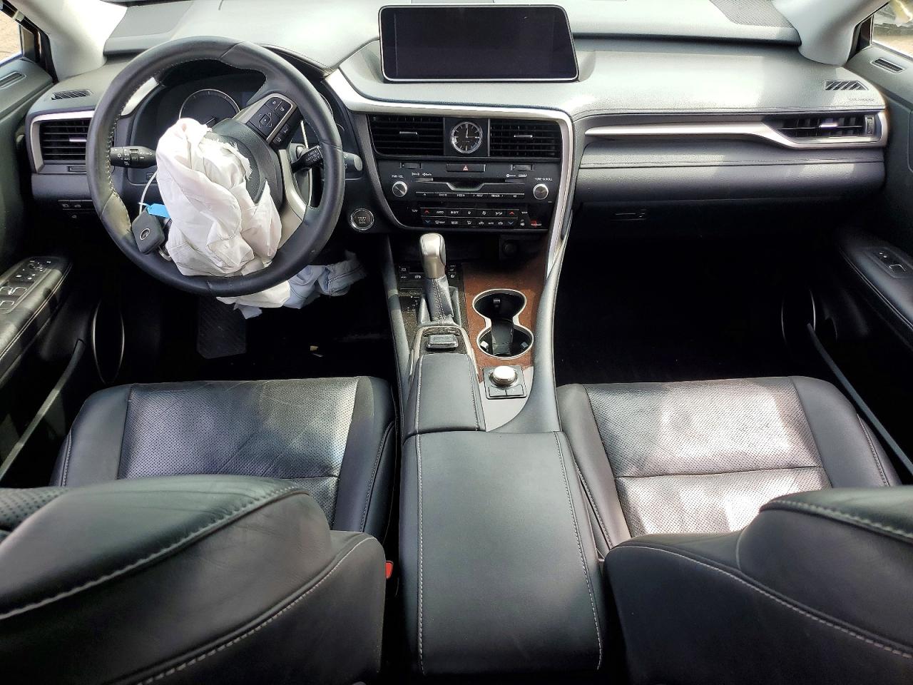Lexus RX Base