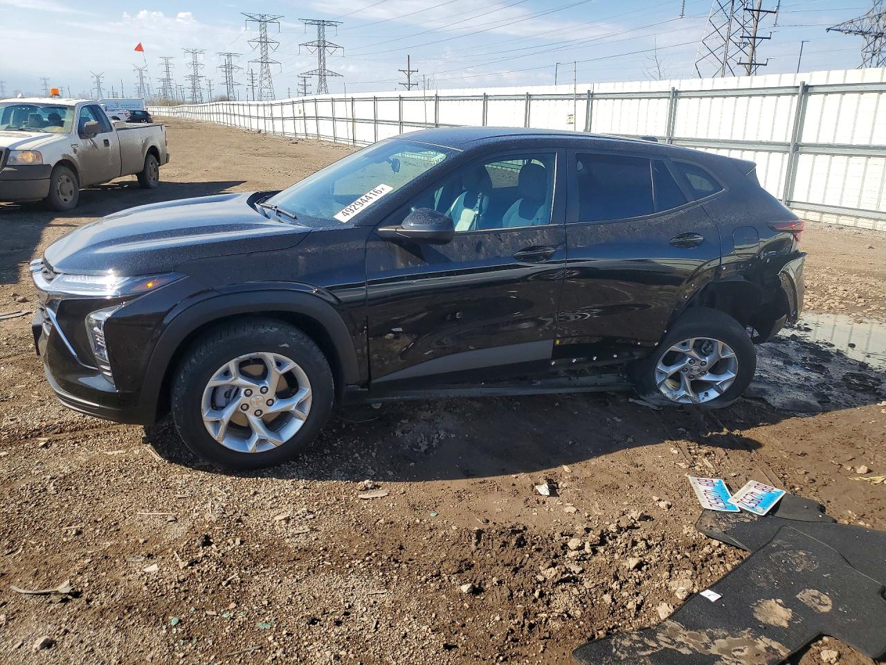 Salvage Chevrolet Trax Image