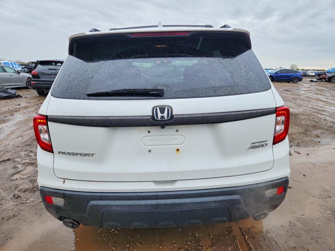 Honda Passport Sport