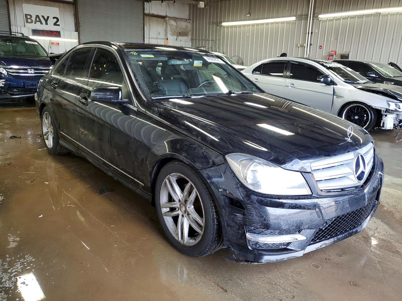 Mercedes-Benz C-Class 300 4matic