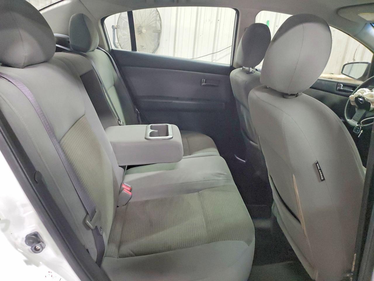 Nissan Sentra 2.0