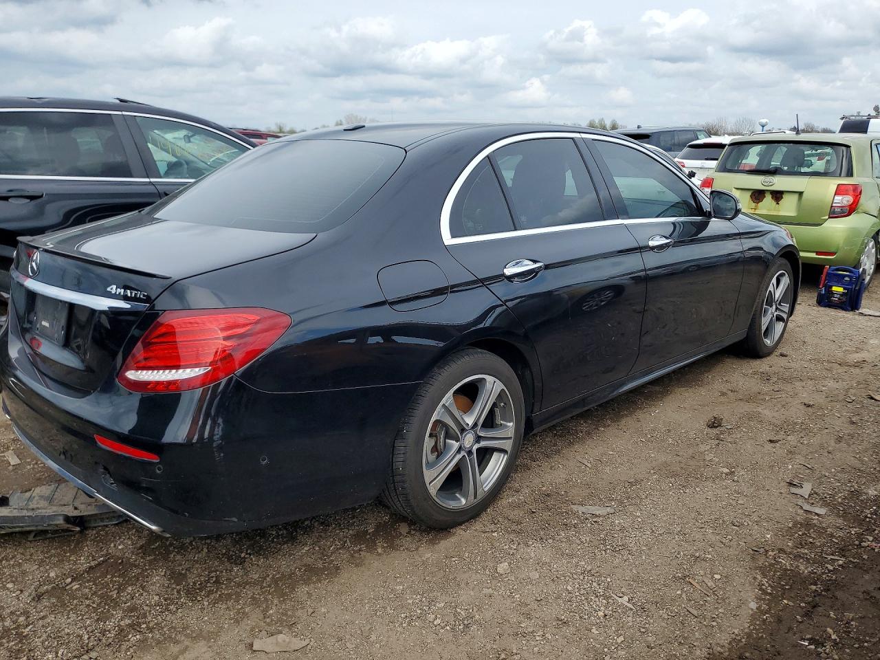 Mercedes-Benz E-Class 300 4matic
