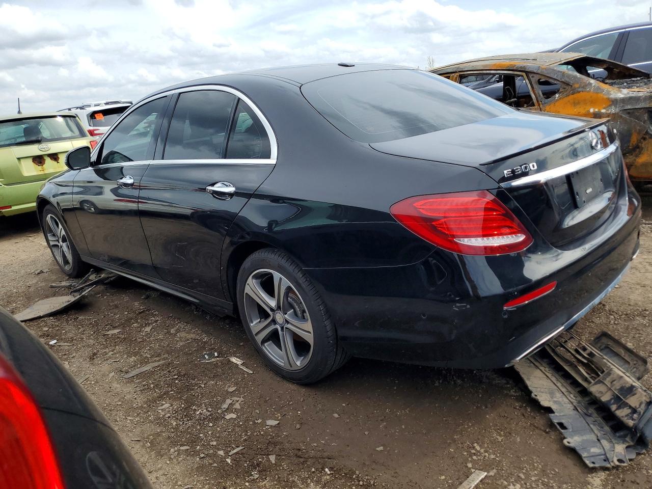 Mercedes-Benz E-Class 300 4matic