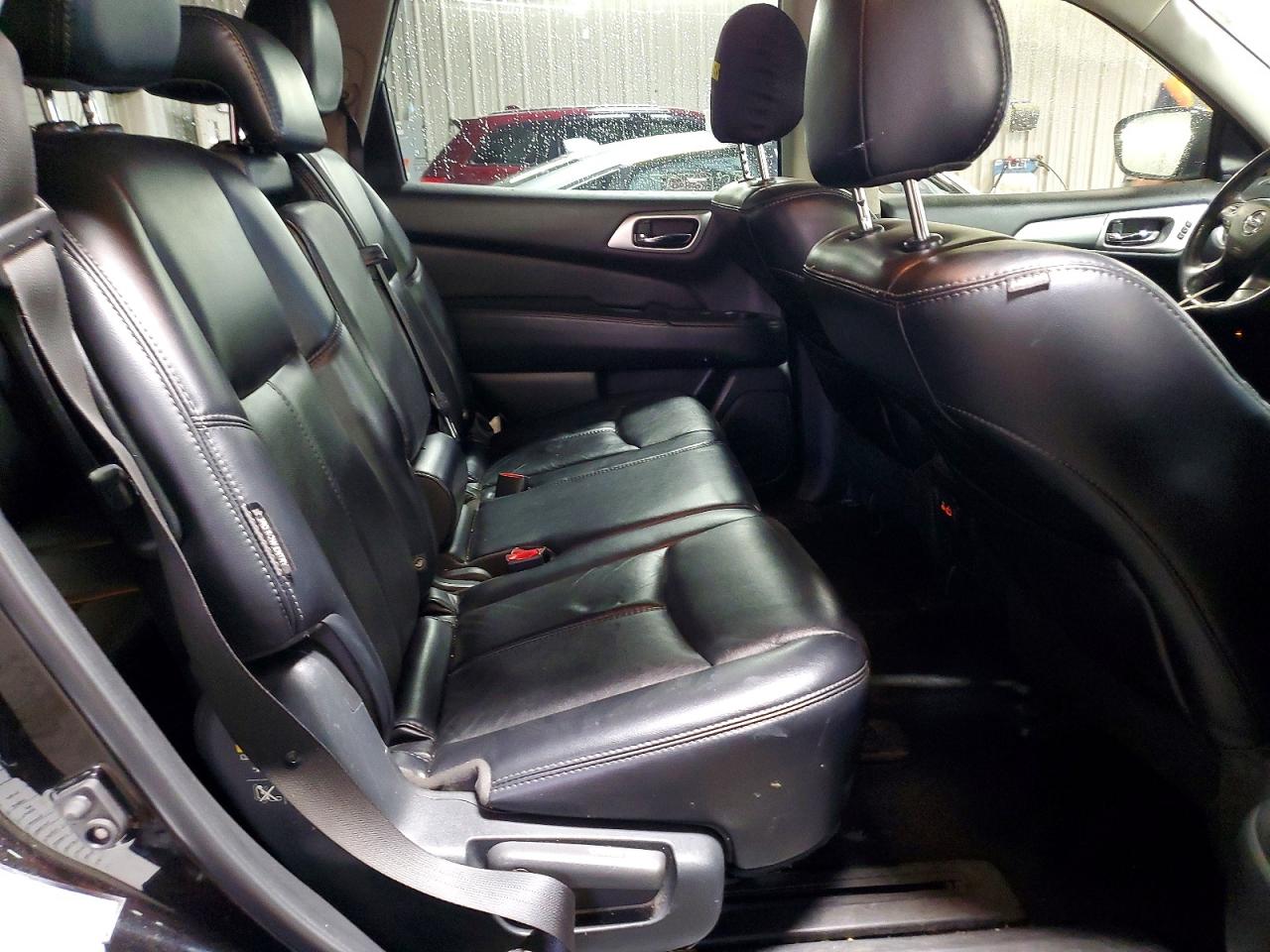 Nissan Pathfinder Sl