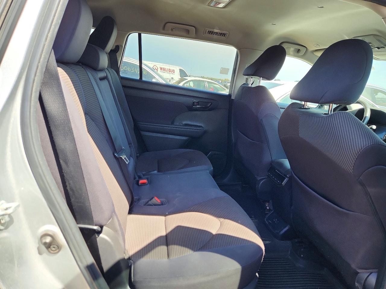 Toyota Highlander Le