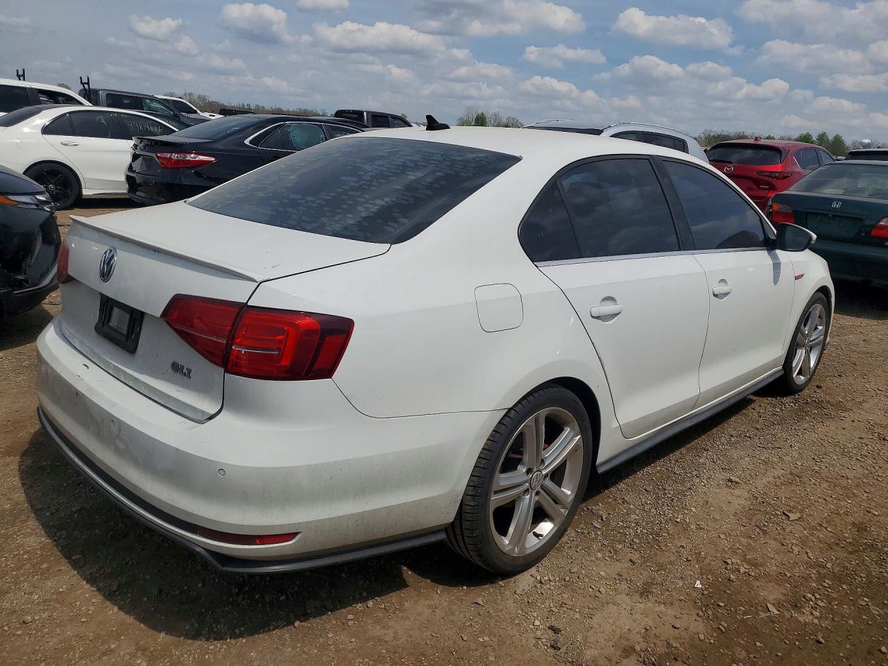 Volkswagen Jetta Gli