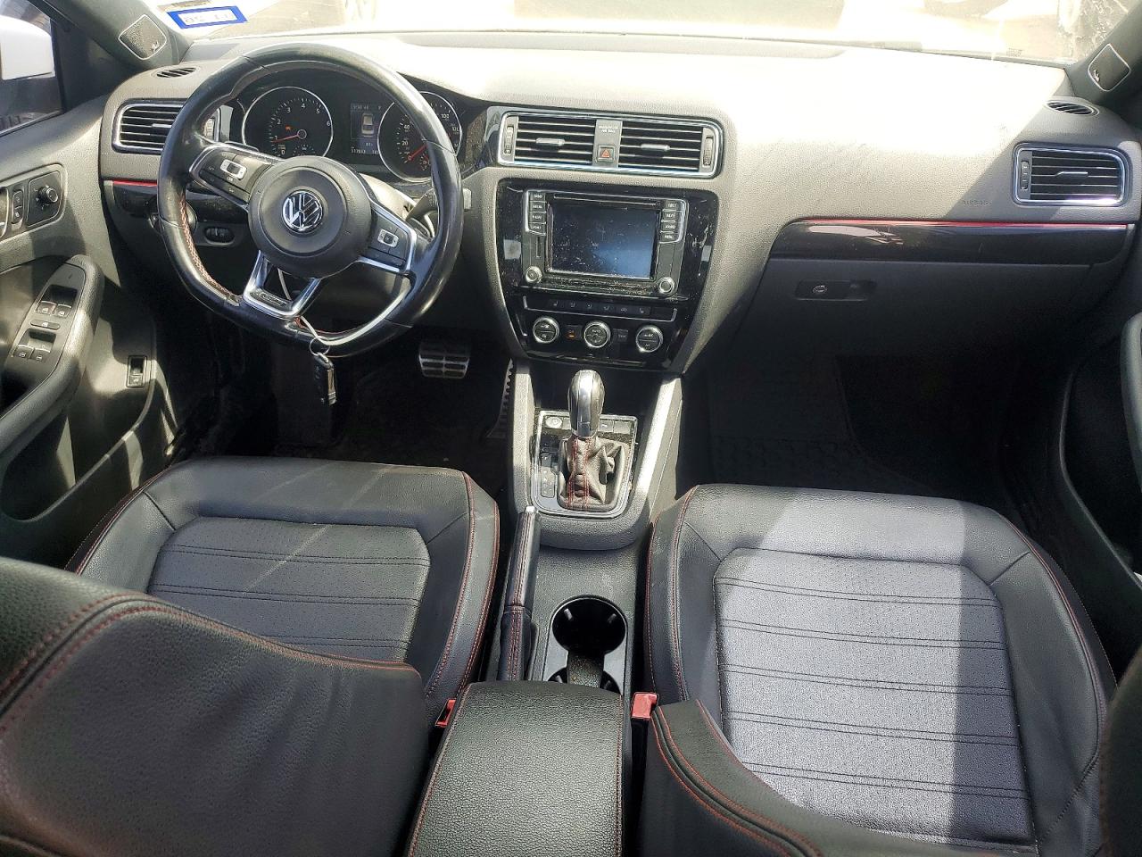 Volkswagen Jetta Gli