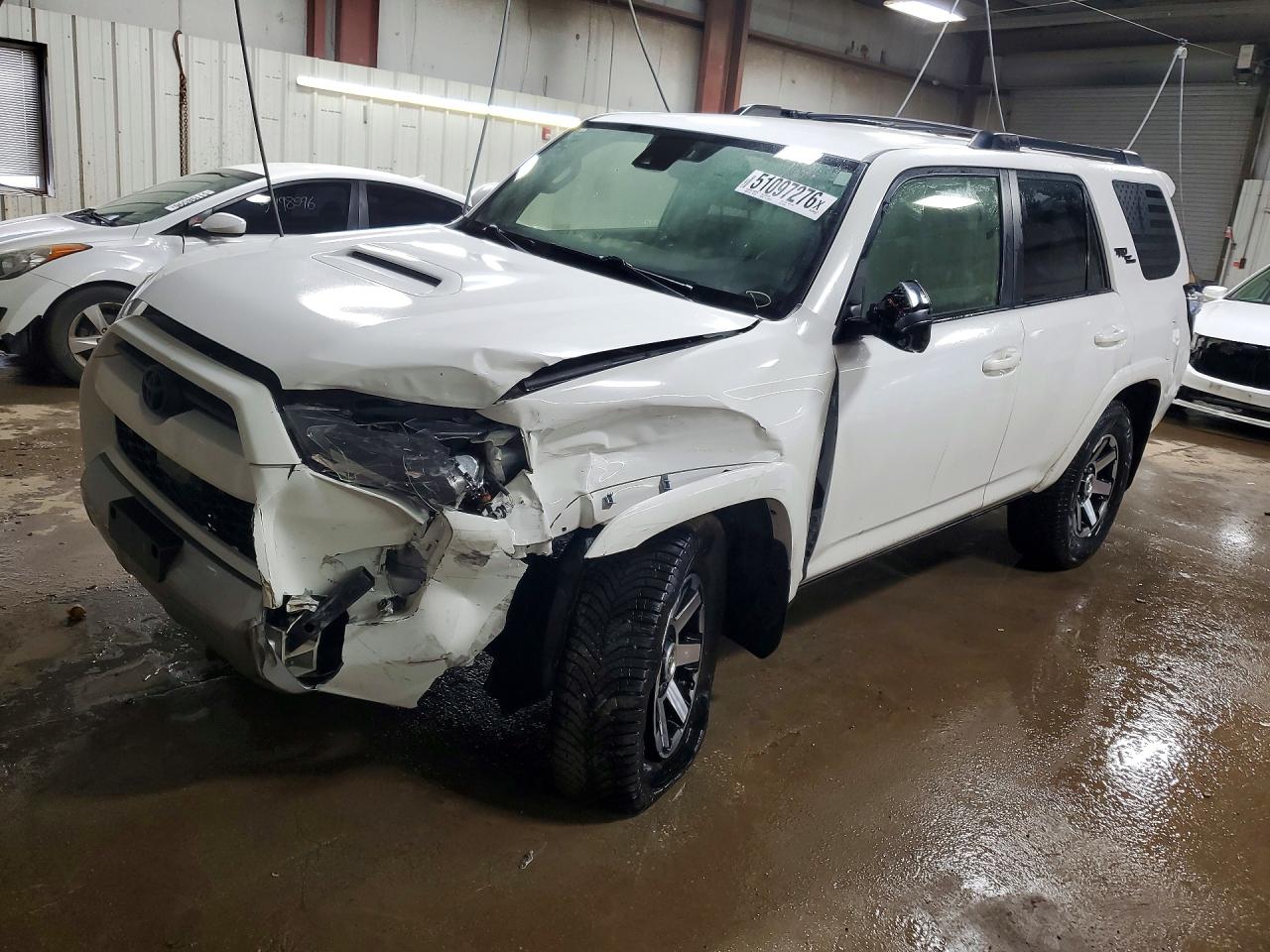 Salvage Toyota 4Runner Image