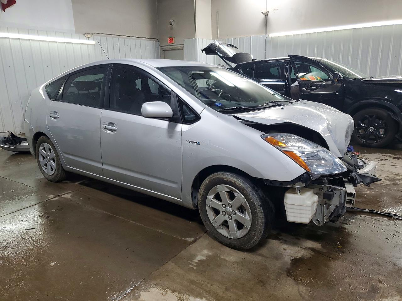 Toyota Prius Base