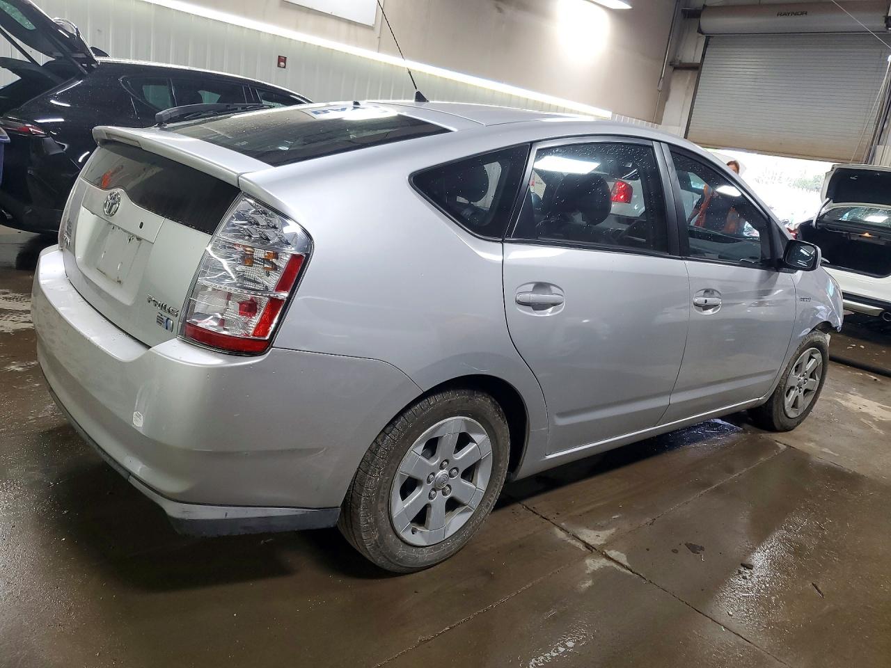 Toyota Prius Base