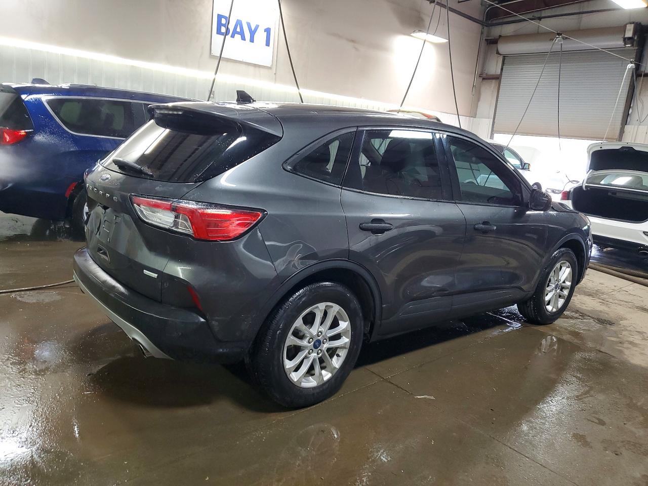 Ford Escape S