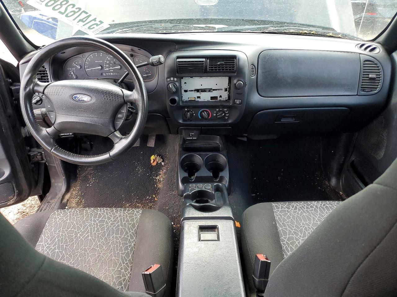 Ford Ranger Super Cab