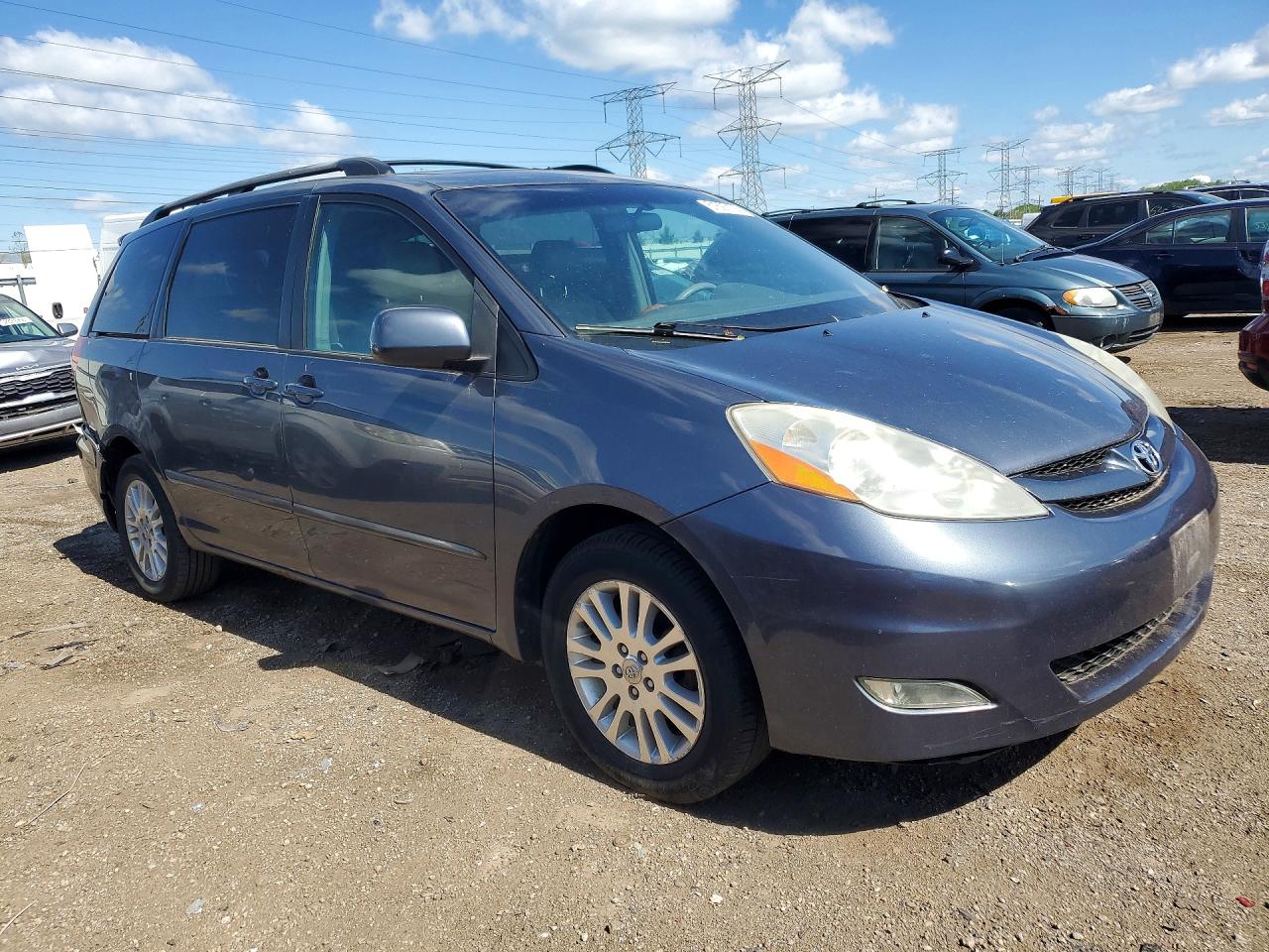 Toyota Sienna Xle