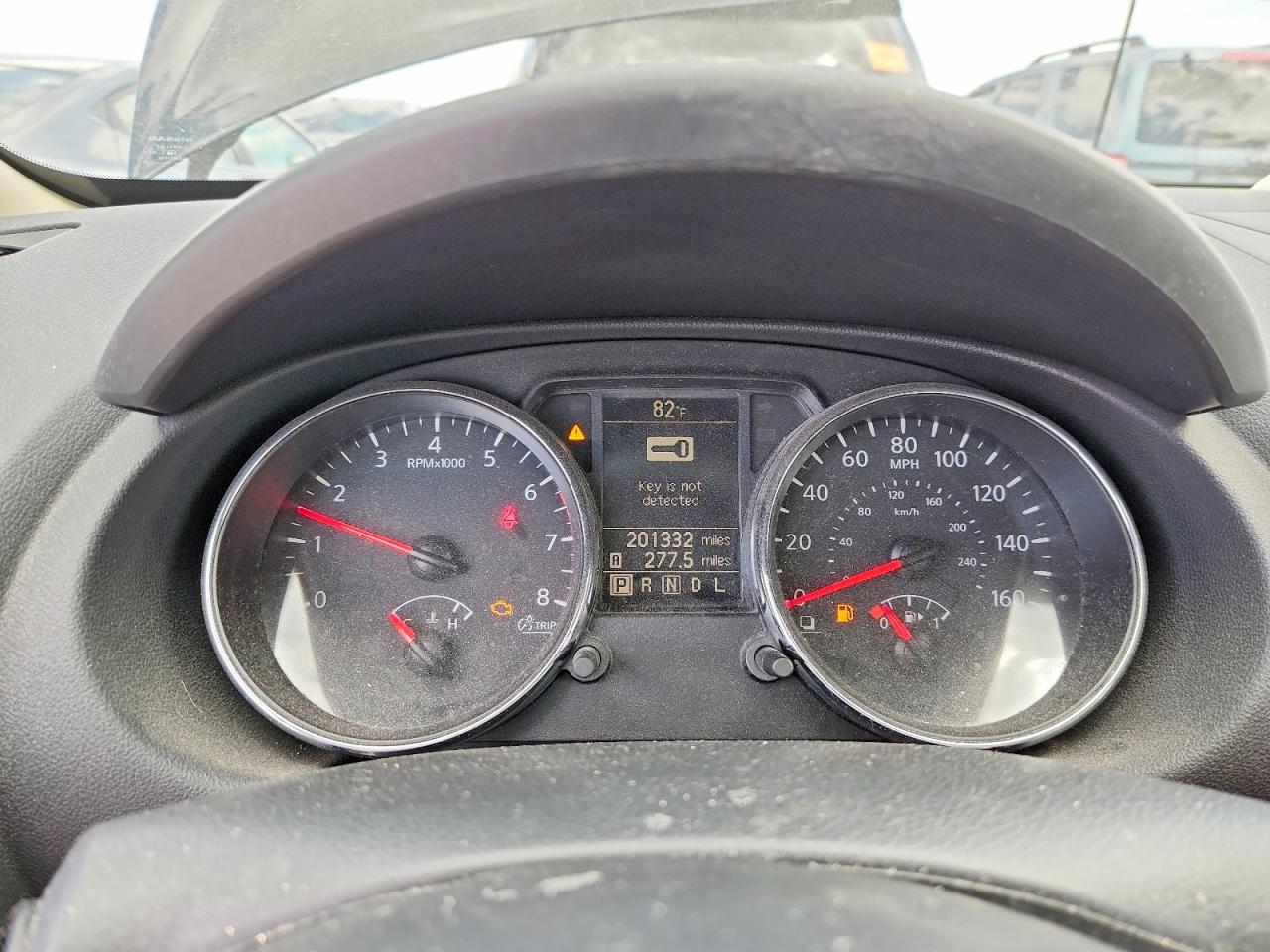 Nissan Rogue S