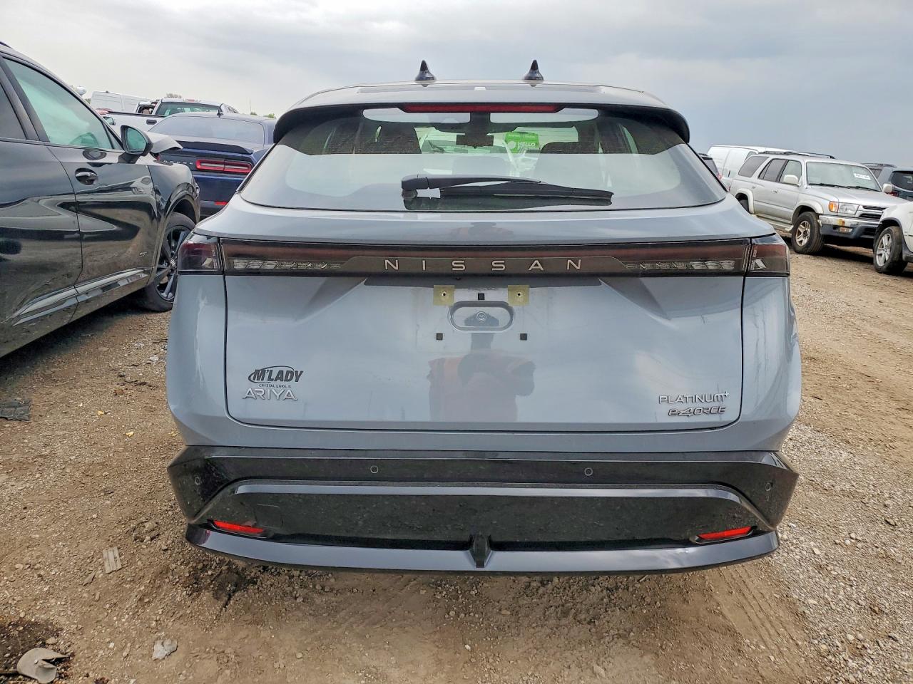 Nissan Ariya Platinum +