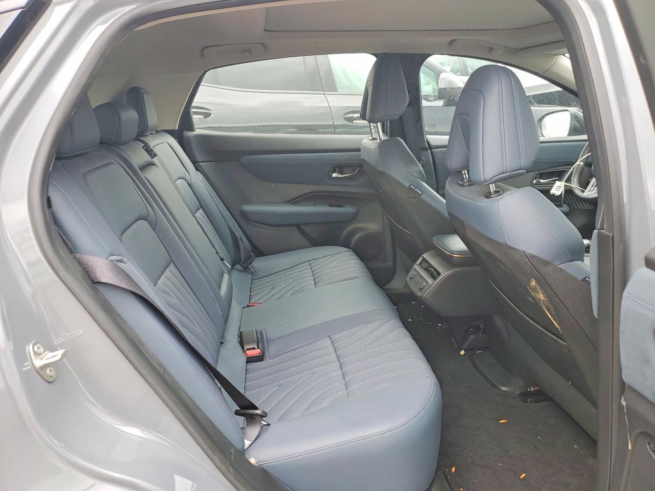 Nissan Ariya Platinum +