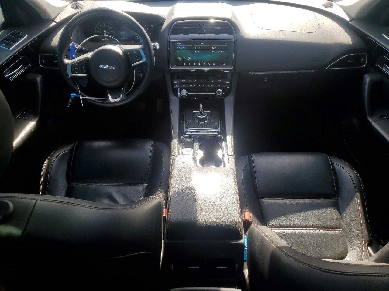 Jaguar F-PACE Prestige