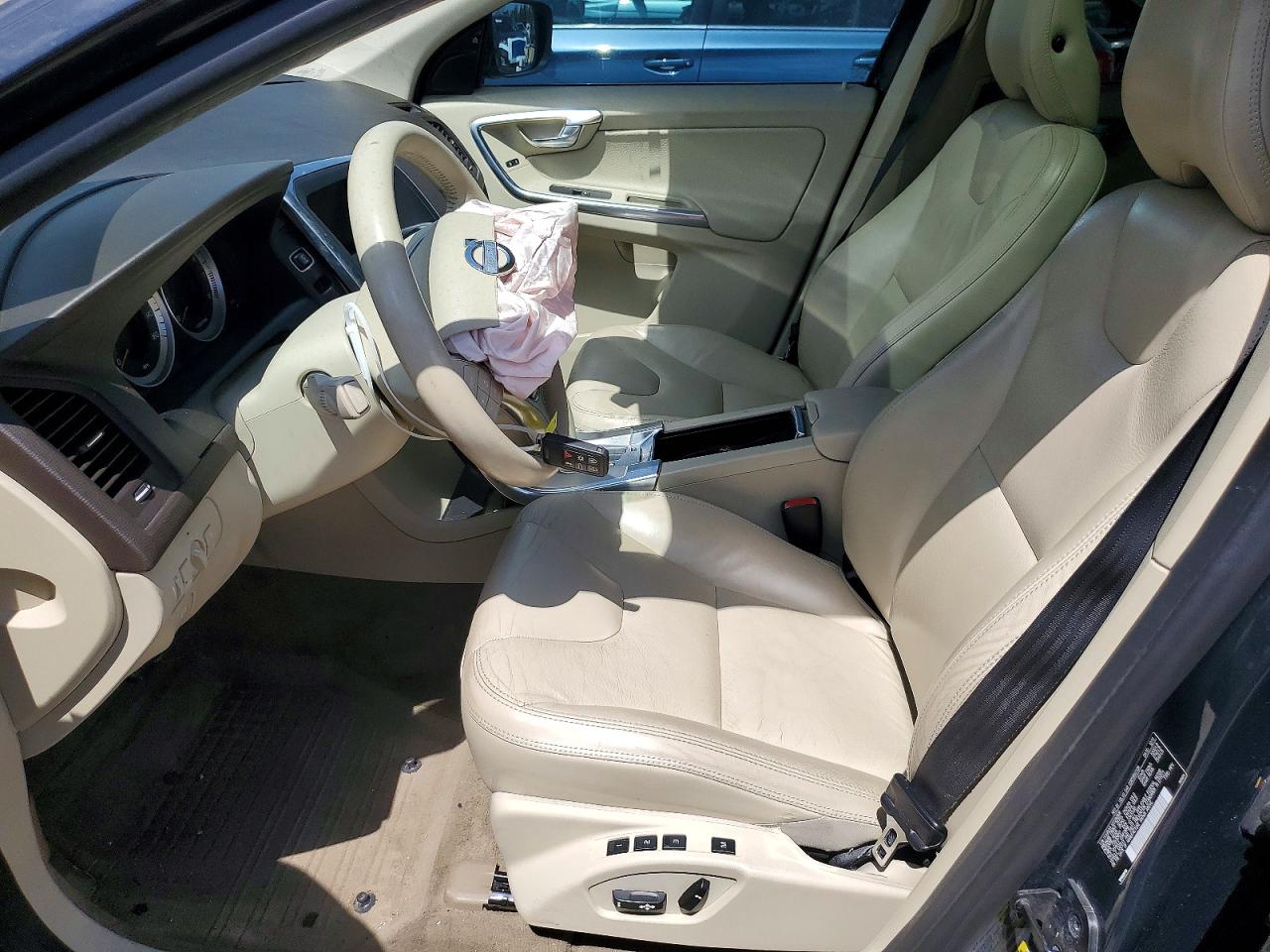 Volvo XC60 3.2