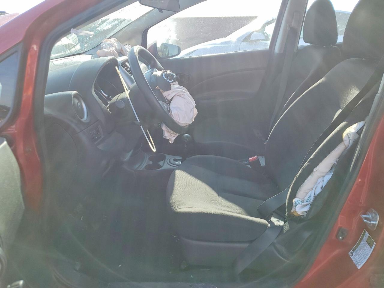 Nissan Versa S