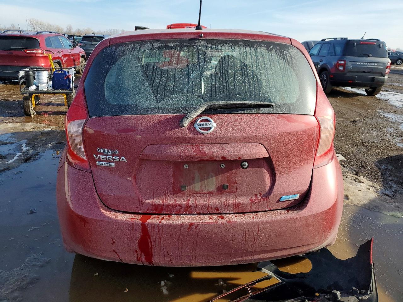 Nissan Versa S