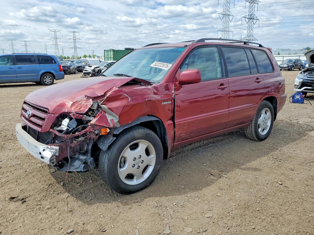 Salvage Toyota Highlander Image