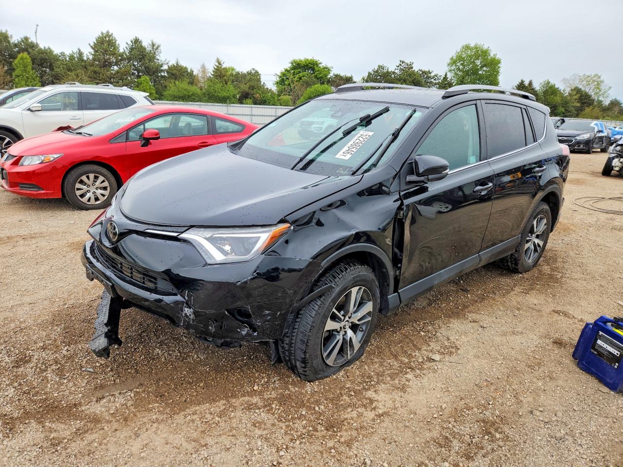 Salvage Toyota RAV4 Image