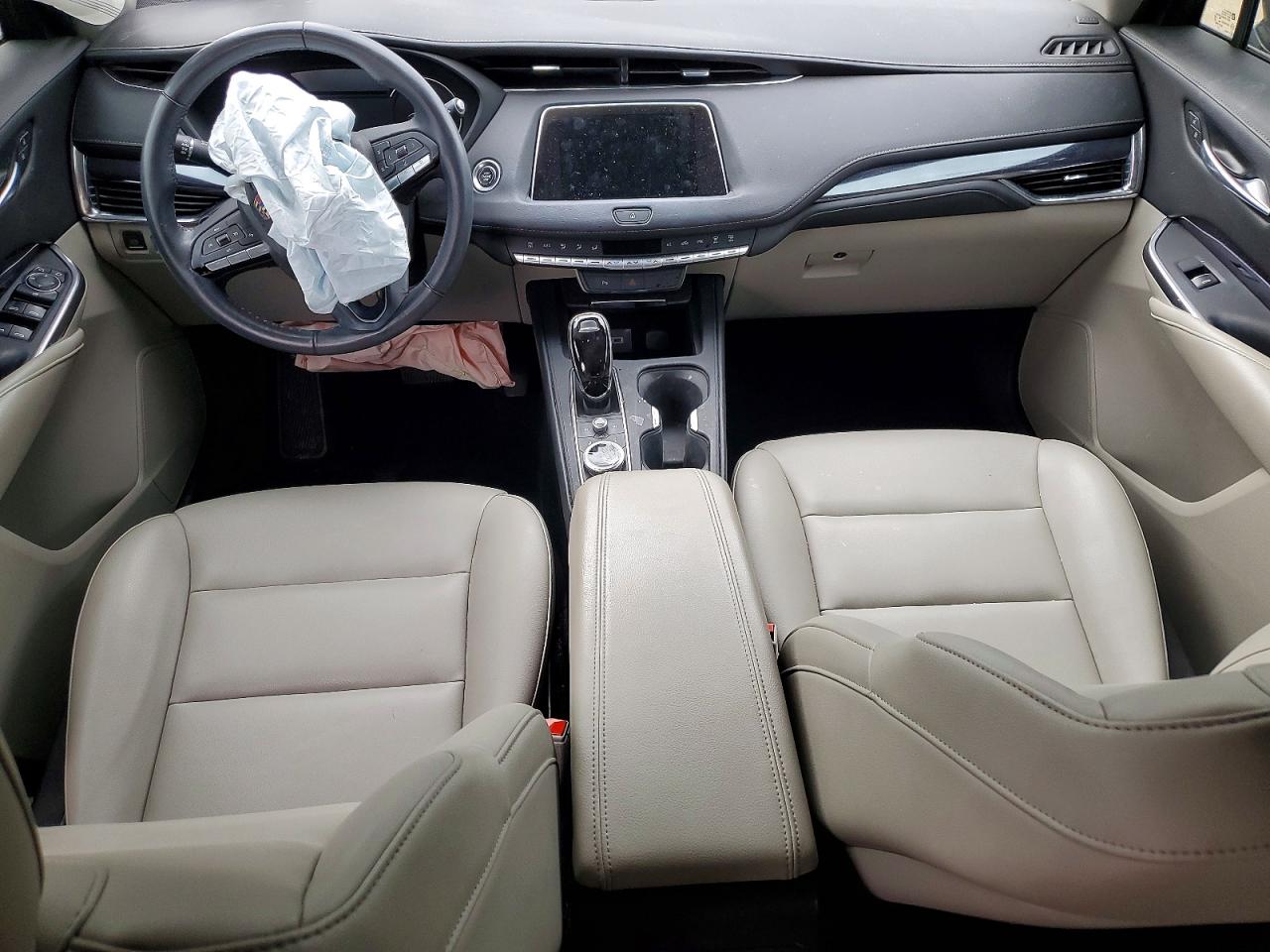 Cadillac XT4 Luxury