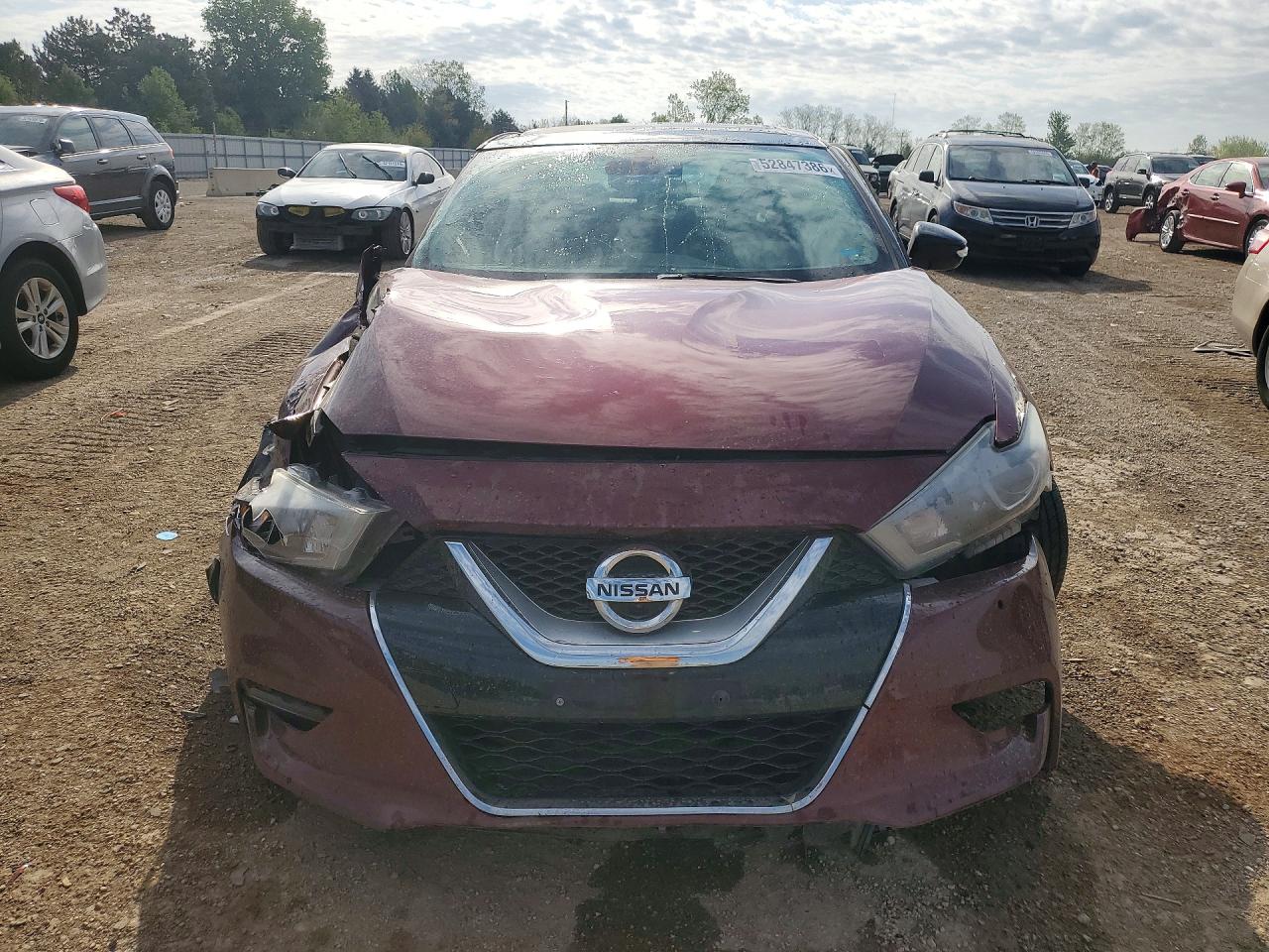 Nissan Maxima Platinum