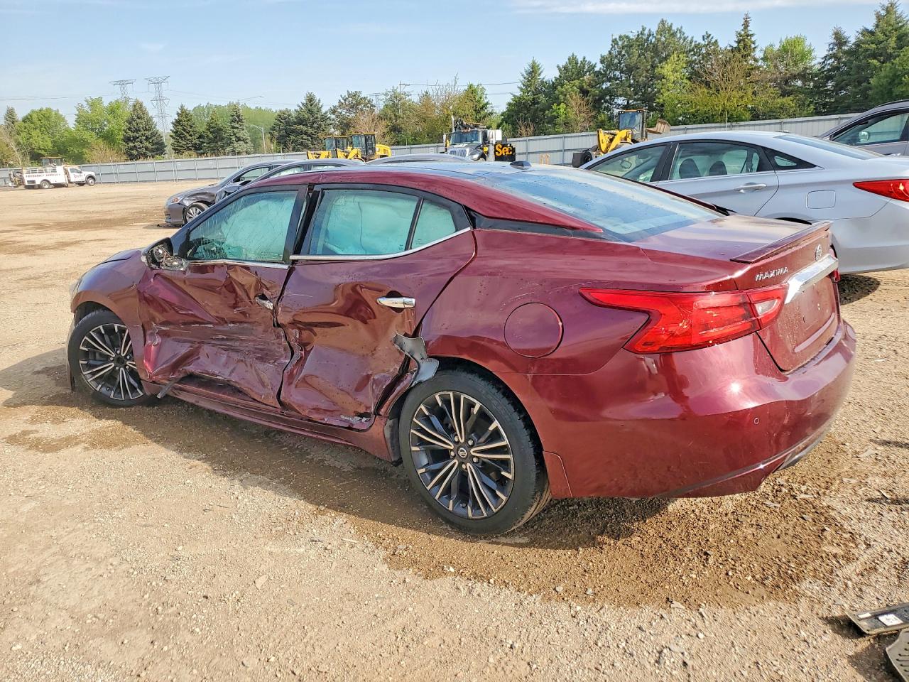 Nissan Maxima Platinum