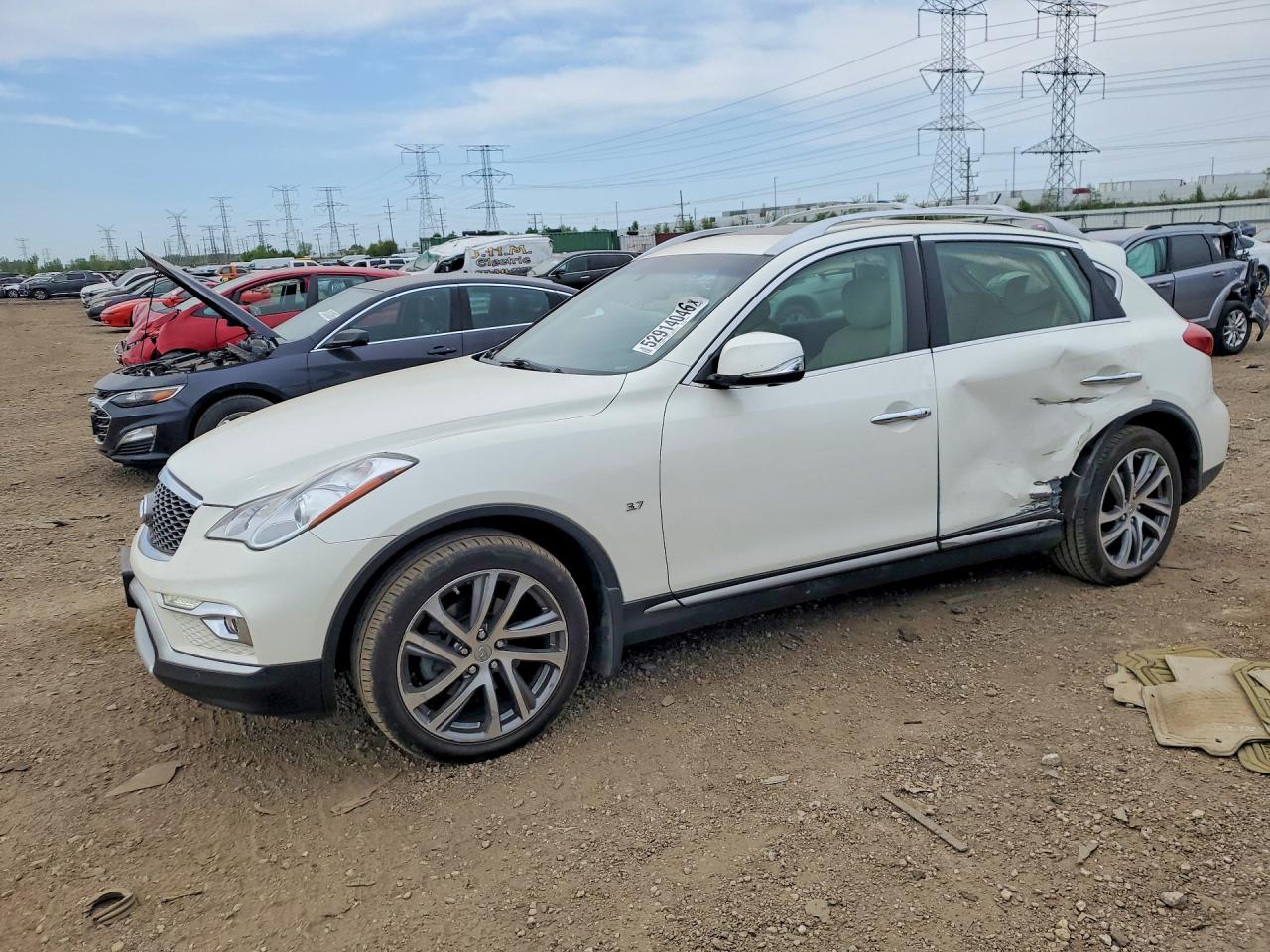 Salvage INFINITI Qx Image