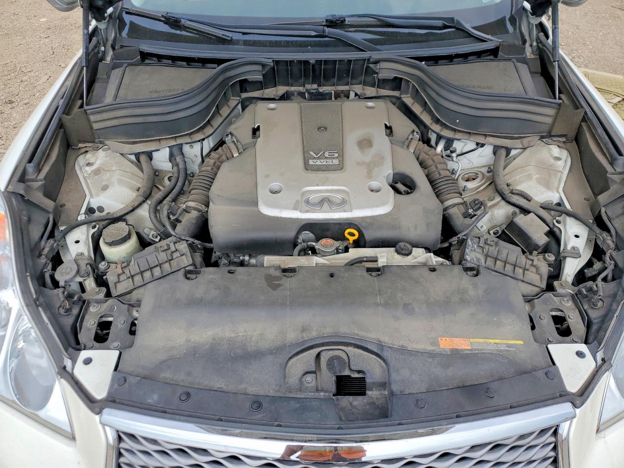 INFINITI Qx Base