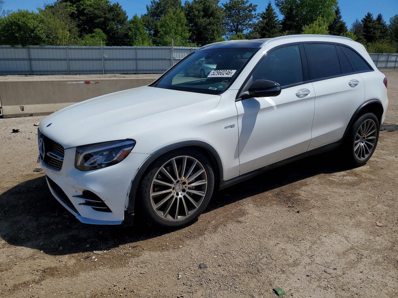 Salvage Mercedes-Benz GLC Image
