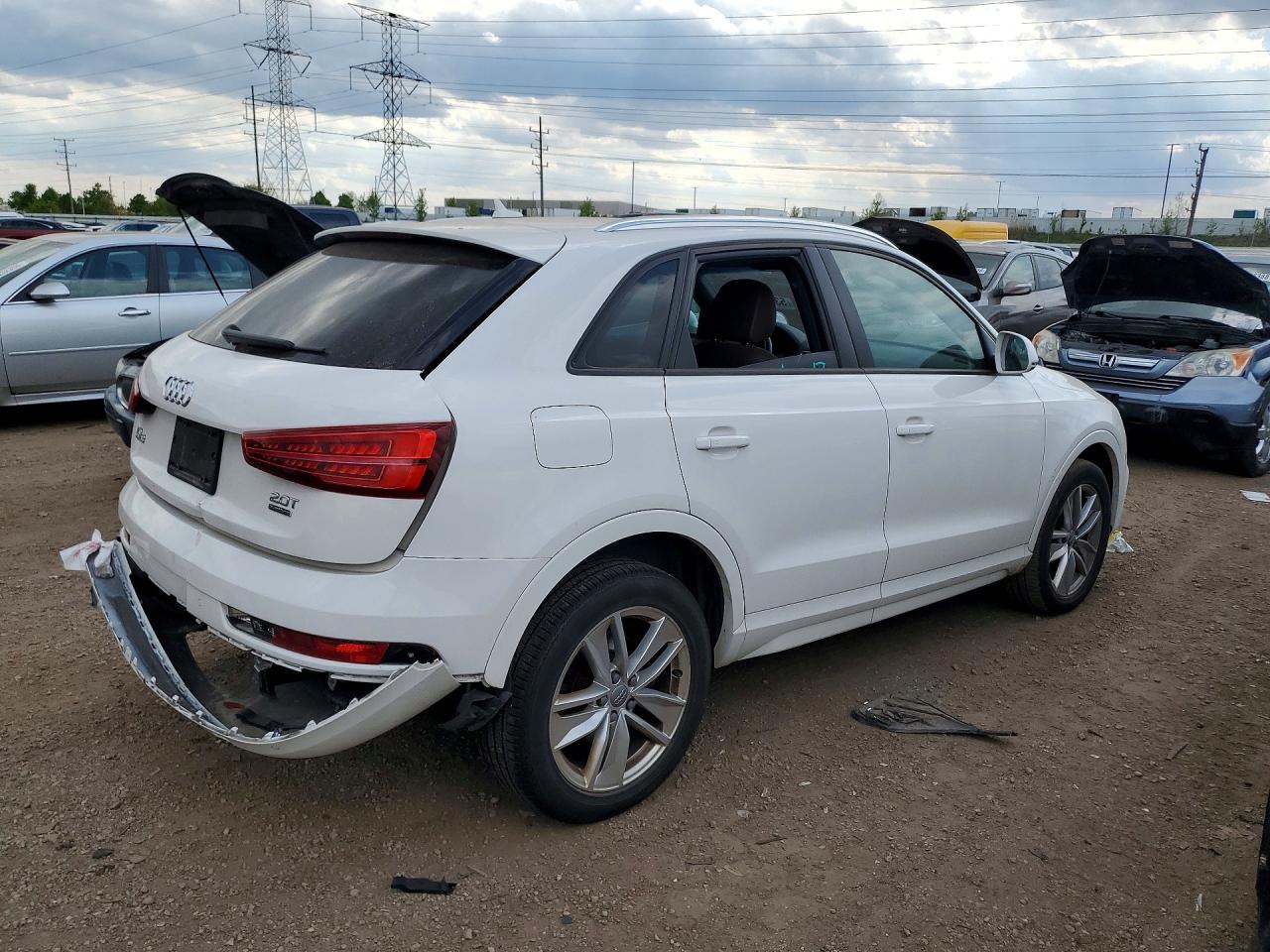 Audi Q3 Premium