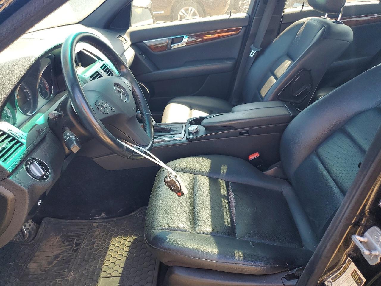 Mercedes-Benz C-Class 300 4matic