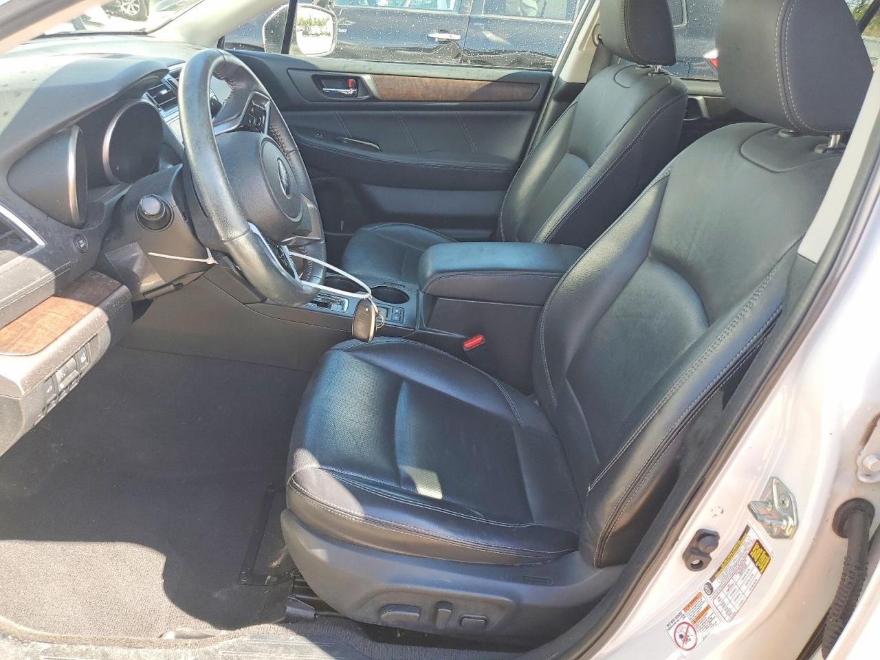 Subaru Outback 3.6r Limited