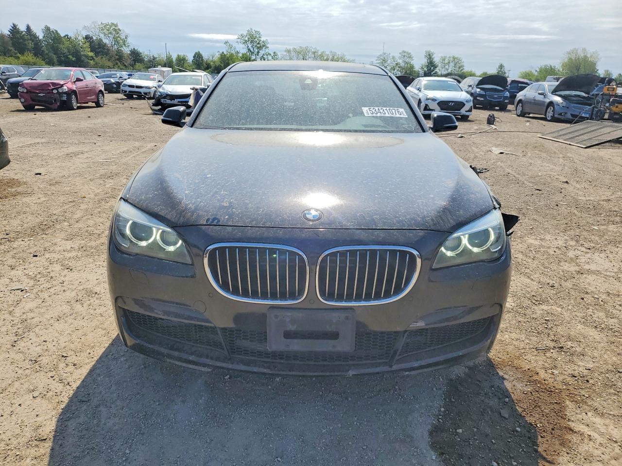 BMW 7 Series Xi