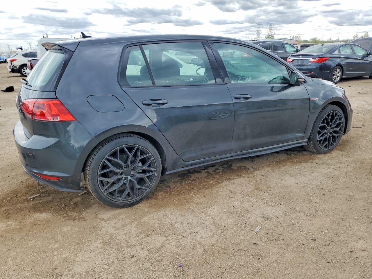 Volkswagen GTI S