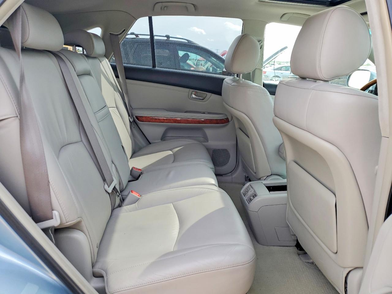 Lexus RX 330
