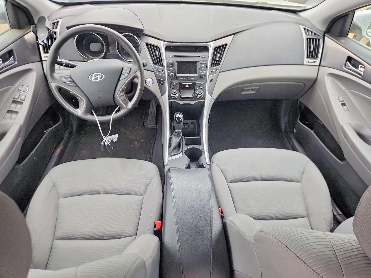 Hyundai SONATA Base
