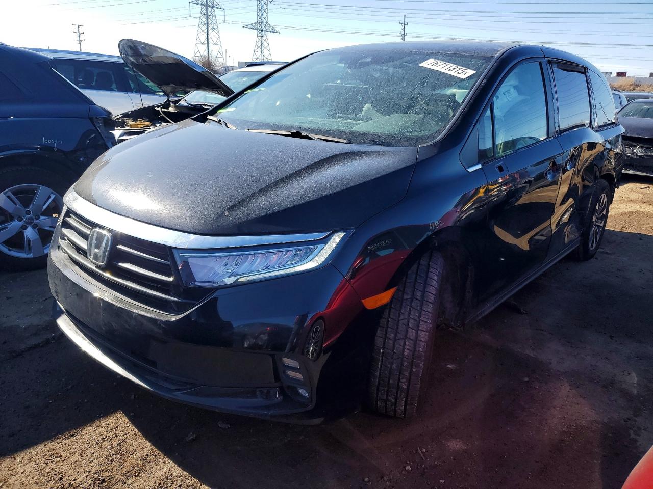 Salvage Honda Odyssey Image